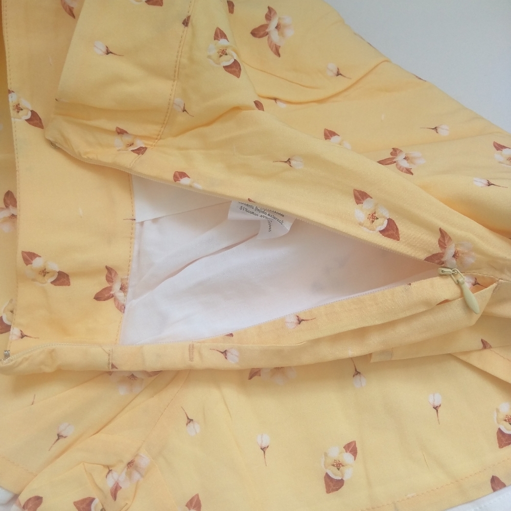 WeWoreWhat We Wore What Etoile Shorts High Waist Flowers Impala Yellow White L - Picture 12 of 16